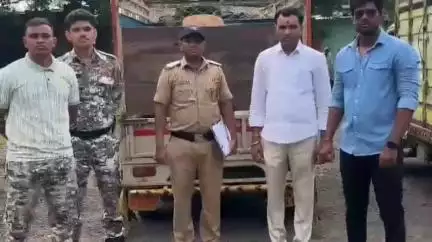 अकोला: बोरगाव मंजू पोलीस ठाण्याच्या हद्दीतून 6 गायींची तस्करी करणाऱ्या गाईंना दिले जीवनदान..