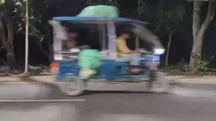 अमरोहा: अमरोहा में तेंदुए की दहशत बरकरार, कांठ रोड पर कार सवार को दिखाई दिया तेंदुआ, बना दहशत का माहौल