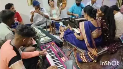 गुरूर: ग्राम चिटौद में लोक सांस्कृतिक संस्था सोनहा बादर की 7 दिवसीय कार्यशाला संपन्न, क्षेत्र के कलाकार हुए शामिल
