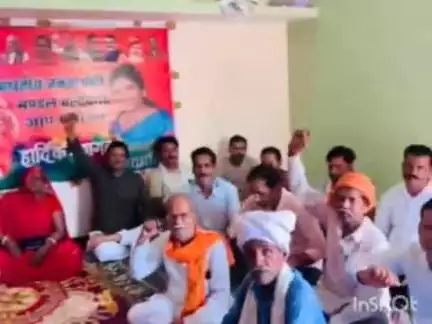 बल्देवगढ़: बैतूल विधायक को भाजपा प्रदेश अध्यक्ष बनाए जाने पर बल्देवगढ़ में भाजपा कार्यकर्ताओं ने की आतिशबाजी