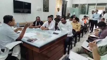 अमरावती: बाफना कंपनीवर कारवाईसाठी कृषी आयुक्तांच लेखी आश्वासन; युवा स्वाभिमान पार्टीच्या आंदोलनाला यश