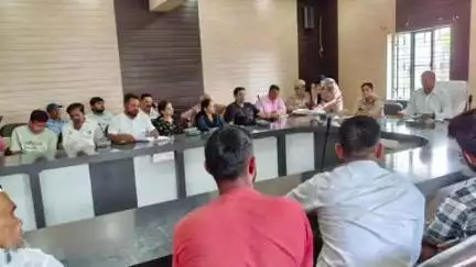 पूर्णागिरि: CO वंदना वर्मा ने मोहर्रम को सकुशल संपन्न कराने के लिए गोष्ठी का आयोजन किया