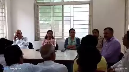 भांडेर: आगामी मोहर्रम त्यौहार को लेकर भांडेर थाना परिसर में शांति समिति की बैठक आयोजित