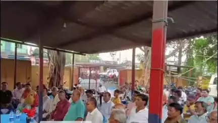 बाघमारा/कतरास: मोहर्रम पर्व को लेकर लोयाबाद थाना परिसर में शांति समिति की बैठक आयोजित, थाना प्रभारी ने दिए निर्देश