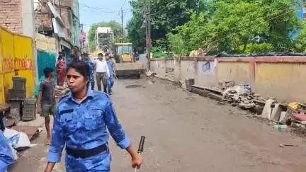 सुल्तानगंज: नगर प्रशासन ने मेला क्षेत्र में अतिक्रमण हटाओ अभियान चलाया, श्रावणी मेले की तैयारी ज़ोरों पर
