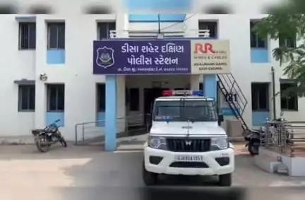 ડીસા દક્ષિણ પોલીસે ખોવાયેલ બાઈક શોધીને મુળ માલિકને પરત અપાયું.