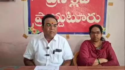 ప్రొద్దుటూరు: పంచముఖి వెంచర్ నిర్వహణపై చర్యలు తీసుకోవాలని ప్రెస్ క్లబ్ లో బాధితుల ఆవేదన