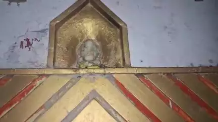 कन्नौज: कन्नौज शहर के मोहल्ला भटपुरी में स्थित दुग्धेश्वर पंचमुखी महादेव जी का प्राचीन मंदिर, यहां दूध का अभिषेक किया जाता है