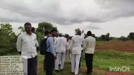 रिसोड: मोप येथील रस्त्याचे प्रश्न तहसीलदार प्रतीक्षा तेजनकर व मंडळ अधिकारी यांच्या पुढाकारातून निकाली