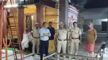 वल्लभनगर: वल्लभनगर के शीतला माता मंदिर में चोरी की बड़ी वारदात के बाद जिला पुलिस अधीक्षक गोयल ने की जांच