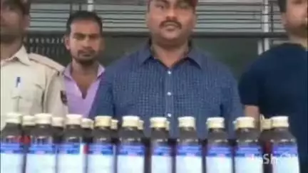 सौर बाज़ार: उत्पाद पुलिस ने रहुआमनी के पास से 4200 बोतल कफ सिरप बरामद किया
