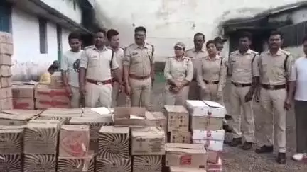रहली: रहली जबलपुर बाईपास के पास खेत के मकान से ₹7.30 लाख की शराब बरामद, एक आरोपी गिरफ्तार