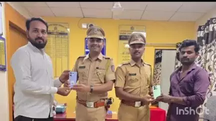 फुलंब्री: हरवलेले दोन मोबाईल वडोद बाजार पोलिसांनी सापडून केले मालकाच्या स्वाधीन