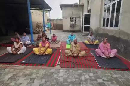 ਜਿਲਾ ਸ਼੍ਰੀ ਮੁਕਤਸਰ ਸਾਹਿਬ ਦੇ ਪਿੰਡਾਂ ਵਿੱਚ ਵੀ ਯੋਗ ਕਲਾਸਾਂ ਦੀ ਹੋਈ ਸ਼ੁਰੂਆਤ: ਡਿਪਟੀ ਕਮਿਸ਼ਨਰ