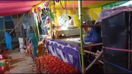 साहेबपुर कमाल: उत्क्रमित मध्य विद्यालय डीहा में श्री राम कथा ज्ञान यज्ञ के अंतिम दिन उमड़ी भक्तों की भीड़
