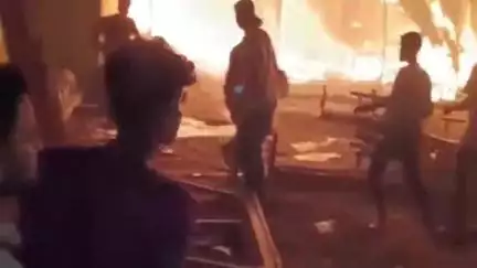बसंतपुर: कोचगामा पंचायत के अबूबकर मेमोरियल स्कूल में लगी आग, स्थानीय लोगों और दमकल कर्मियों ने पाया काबू