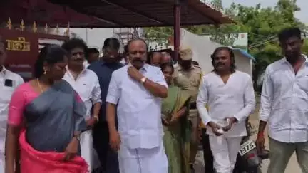 திருப்புவனம்: முதலமைச்சர் ஸ்டாலின் ஆறுதல் – அஜித் குமார் குடும்பத்திற்கு மடப்புரத்தில் அரசு உதவிகள் வழங்கப்பட்டன