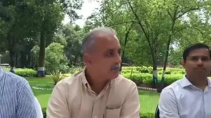 ঝাড়গ্রাম: ঝাড়গ্রাম জেলায় হাতির সমস্যা সমাধানের ঝাড়গ্রামের কেন্দ্রীয় নার্সারিতে উচ্চপর্যায়ের বৈঠক করলেন মুখ্য বনপাল বন্যপ্রাণ