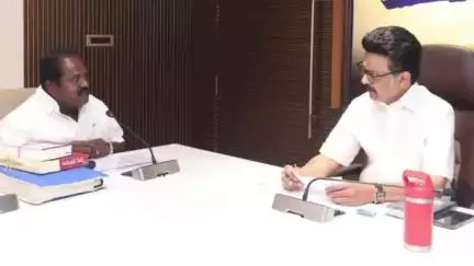 குன்றத்தூர்: அண்ணா அறிவாலயத்தில் முதல்வர் மு.க.ஸாலினை காஞ்சிபுரம் மாவட்ட ஊராட்சி குழு தலைவர் சந்தித்தார்