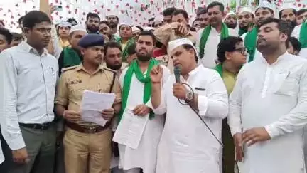 मुज़फ्फरनगर: किसानों पर लाठीचार्ज के विरोध में BKU तोमर ने की महापंचायत, पुलिस कर्मियों पर कार्रवाई न होने पर दी चक्का जाम की चेतावनी