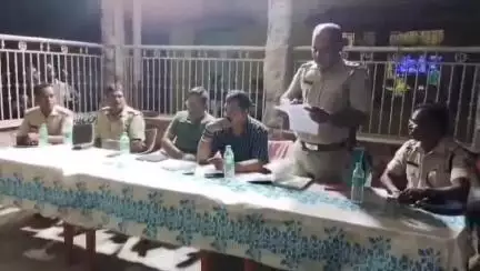 বারাবনী: মহরমকে সামনে রেখে বরাকর ফাঁড়ি চত্বরে আয়োজিত শান্তি কমিটির বৈঠক, উপস্থিত ACP কুলটি