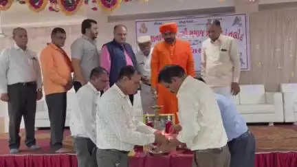 પ્રાંતિજ: પ્રાંતિજ-તલોદમાં શ્રી દશનામ ગોસ્વામી સમાજનો દ્વિતીય શૈક્ષણિક સેમિનાર યોજાયો