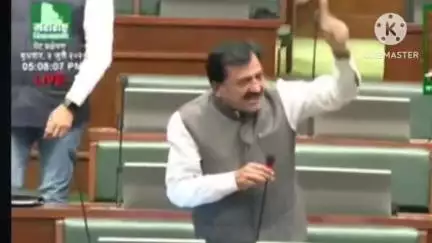 मंठा: शेतकऱ्यांची एक हजार वेळा माफी मागेल; विधानसभेत आमदार बबनराव लोणीकर आक्रमक