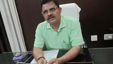 कालाढूंगी: संभावित भूस्खलन या सड़क मार्ग अवरोध वाले क्षेत्रों में जेसीबी मशीनों एवं इंजीनियरों की 24 घंटे की गई तैनाती