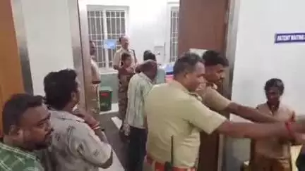 ஈரோடு: குமலன் குட்டையில் அரசு பள்ளியில் படித்த பிளஸ் டூ மாணவன் மர்மமான முறையில் உயிரிழப்பு
