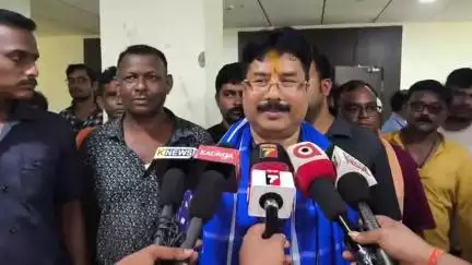 ବାରିପଦା ମ୍ୟୁନିସିପାଲଟି: ଓଏଏସ ଅଧିକାରୀଙ୍କ ସମୁହ ଛୁଟି ନେବା ଘଟଣା, ବାରିପଦାରେ ପ୍ରତିକ୍ରିୟା ଦେଲେ ଗୃହ ଓ ନଗର ଉନ୍ନୟନ ମନ୍ତ୍ରୀ