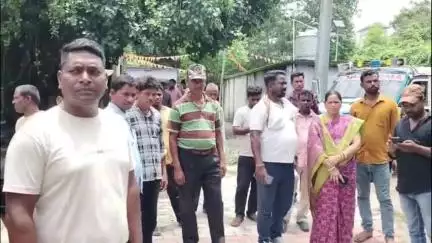 गिरिडीह: परशुरामडीह के पास सड़क हादसे में 3 लोगों की हुई मौत, सूचना पाकर सदर अस्पताल पहुंचीं जिला परिषद अध्यक्ष