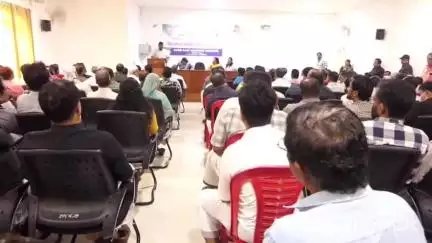 ഏറനാട്: പ്രവാസികള്‍ക്കായി ജില്ലാ ആസൂത്രണ സമിതി കോണ്‍ഫറന്‍സ് ഹാളില്‍ സംരംഭകത്വ ശിൽപശാല നടത്തി