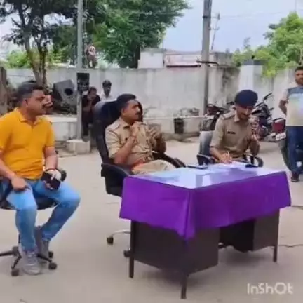 આંકલાવ: શહેરમાં વીરકુવા ચોકડી નજીક આવેલ પોલીસ મથક ખાતે શાંતિ સમિતિની મીટીંગ યોજાઇ