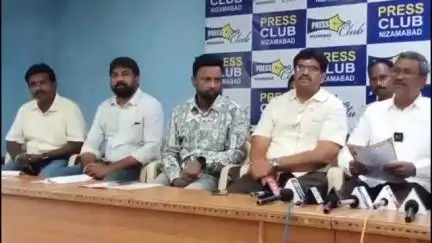 నిజామాబాద్ సౌత్: ఆర్యవైశ్య ఎన్నికల్లో పురుషోత్తం ఓటమి భయంతో రాజకీయ రంగు పూస్తున్నారు: నగరంలో పట్టణ ఆర్య వైశ్య నాయకుడు ధన్పాల్ శ్రీనివాస్
