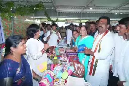 భూత్పూర్: రాష్ట్రంలో మహిళా సంక్షేమానికి పెద్దపీట వేస్తున్న కాంగ్రెస్ ప్రభుత్వం: ఎమ్మెల్యే మధుసూదన్ రెడ్డి