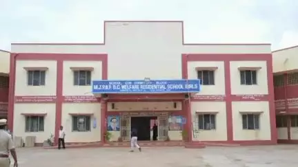 కడప: విద్యాలయాల విలువలను దిగజార్చేలా ప్రబవర్తించినా, పాఠశాల నిబంధనలు ఉల్లంఘించినా చర్యలు తప్పవు: జిల్లా కలెక్టర్ శ్రీధర్