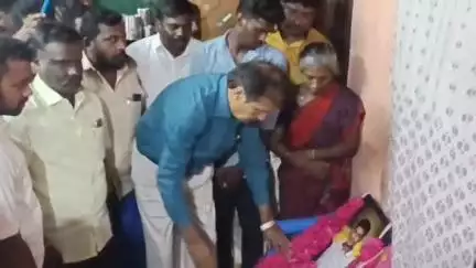 திருப்புவனம்: 'நீதி வேண்டுமே தவிர நிதியல்ல' -மட்டப்புரத்தில் அஜித் குடும்பத்தினருக்கு ஆறுதல் கூறிய டாக்டர் கிருஷ்ணசாமி