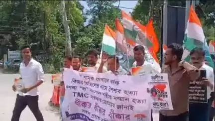 মাটিগাড়া: শিলিগুড়িতে বাড়ছে অপরাধ, নিরাপত্তার দাবিতে নিউ জলপাইগুড়ি থানায় স্মারকলিপি দিল কংগ্রেস #jansamasya