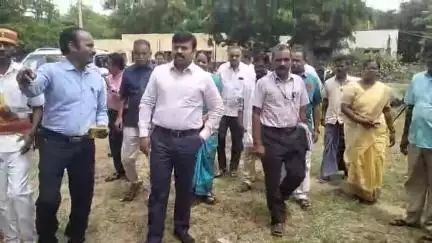 பாப்பிரெட்டிபட்டி: மணியம்பாடியில் கோமாரி தடுப்பூசி முகாமினை கலெக்டர் சதீஷ் துவக்கி வைத்தார்