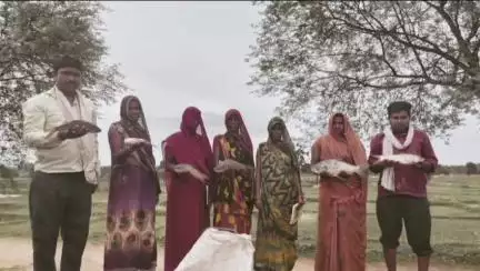 सिंगरौली: अमृत सरोवर बना आजीविका का आधार, शिवाजी स्व सहायता समूह की महिलाएं बनीं लखपति
