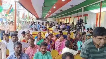 সোনারপুর: ঢালাই ব্রিজ সংলগ্ন এলাকায় রক্ত বন্ধন শিবির সোনারপুর উত্তর বিধানসভার উদ্যোগে