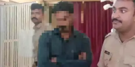 പുനലൂർ: ദൃശ്യങ്ങൾ പകർത്തി ഭീഷണിപ്പെടുത്തി പെൺകുട്ടിയെ പീഡിപ്പിച്ചു, പുനലൂരിൽ അമ്മയുടെ സുഹൃത്ത് അറസ്റ്റിൽ