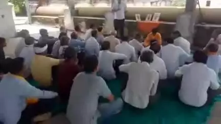 लिधौरा: भारतीय किसान संघ ने बैठक में लिया पांच हजार नए पेड़ लगाने का लक्ष्य, देवी जी प्रांगण में हुई बैठक