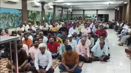 MMC દ્વારા D2A મુજબ 40% જમીન કપાત બાબતે પાચોટના ખેડૂતો નો સખત વિરોધ, ઉગ્ર આંદોલનની ચીમકી ઉચ્ચારી