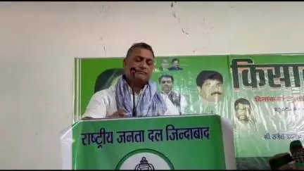 बक्सर: मतदाता सूची से नाम काटने की साज़िश, बिहार की 40% आबादी निरक्षर: बक्सर सांसद
