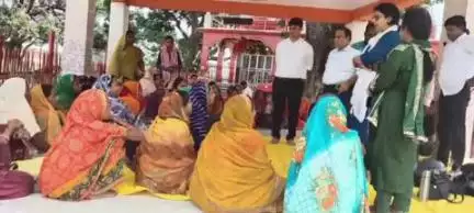 उदवंत नगर: डीएम के निर्देशानुसार अनुमंडल पदाधिकारी रश्मि सिन्हा ने उदवंतनगर प्रखंड के चौराई और भेलाई गांव का निरीक्षण कर संवाद किया