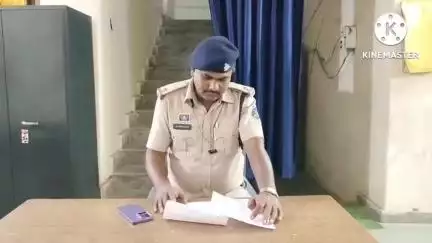 अकलतरा: महाराणा प्रताप चौक के पास सार्वजनिक जगह से शराब का सेवन करने वाले आरोपी को अकलतरा पुलिस ने किया गिरफ्तार