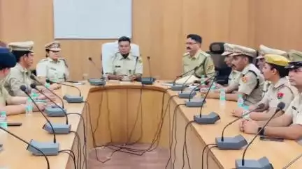 हनुमानगढ़: तलवाड़ा झील में युवक से 40 लाख रुपये की हेरोइन चिट्टा बरामदगी के मामले में बीट कांस्टेबल को किया गया लाइन हाजिर