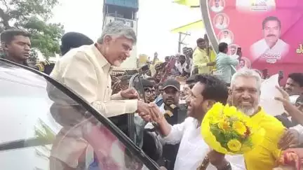 పలమనేరు: ఎమ్మెల్యే అమర్నాథ్ రెడ్డికి కాన్వాయ్ ఆపి మరీ పుట్టినరోజు శుభాకాంక్షలు తెలిపిన రాష్ట్ర ముఖ్యమంత్రి చంద్రబాబు