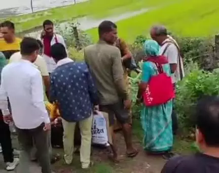 मांगरौल: बोहत गांव के पेट्रोल पंप के पास दो बाइकों की भिड़ंत, चार लोग हुए घायल और जिला अस्पताल में कराया भर्ती